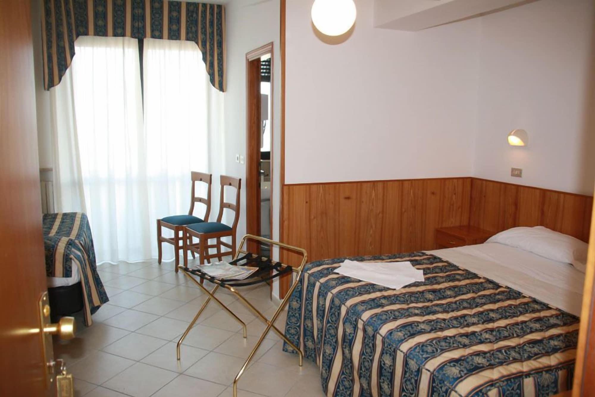 Hotel Genzianella Cervia Bagian luar foto