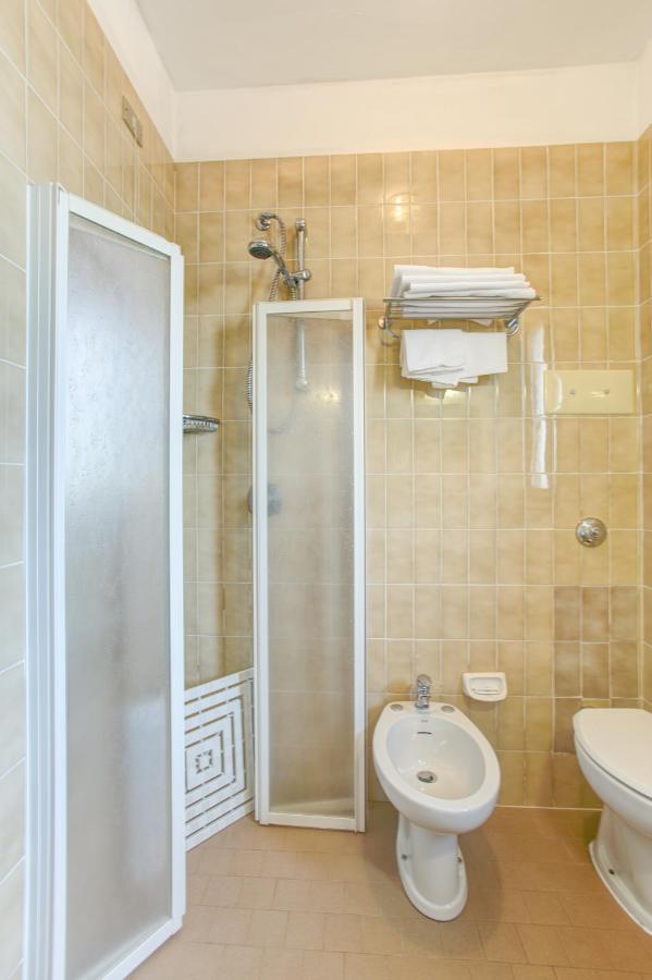 Hotel Genzianella Cervia Bagian luar foto