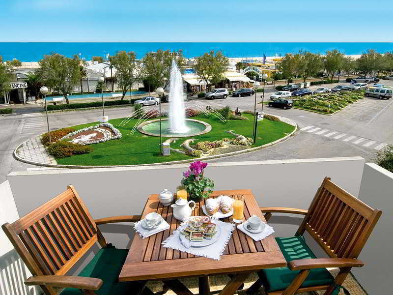 Hotel Genzianella Cervia Bagian luar foto